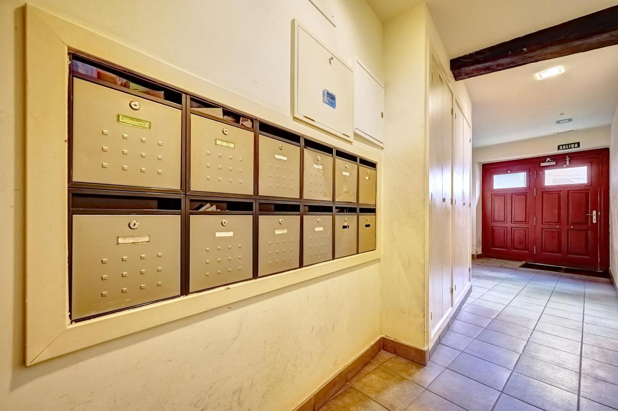 Meson Pamplona By Clabao Apartment Bagian luar foto