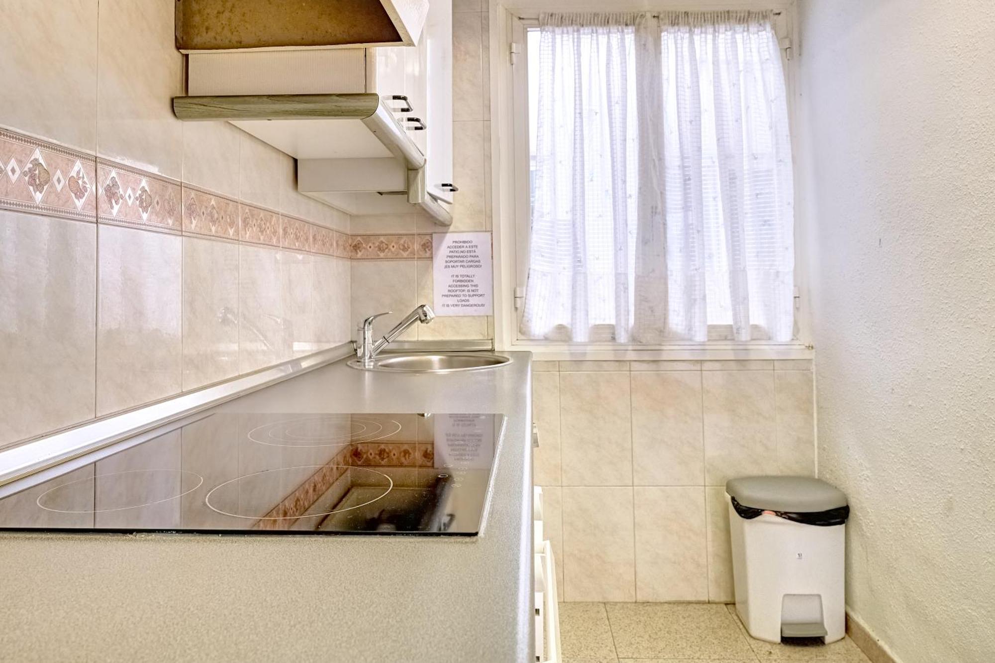 Meson Pamplona By Clabao Apartment Bagian luar foto