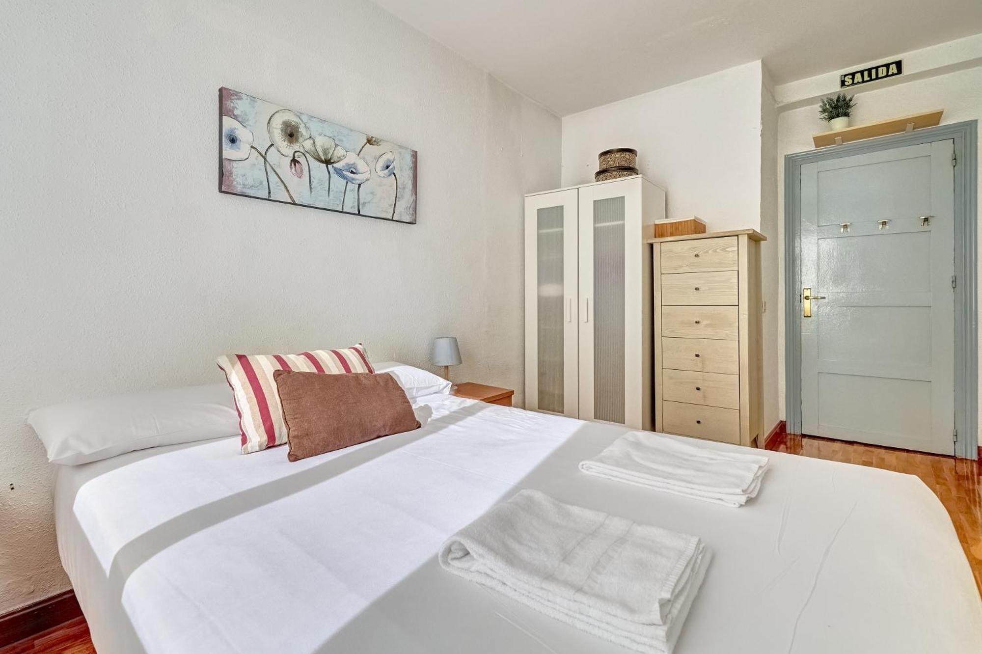 Meson Pamplona By Clabao Apartment Bagian luar foto